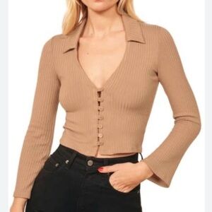 Reformation Luce Ribbed Button Front Top